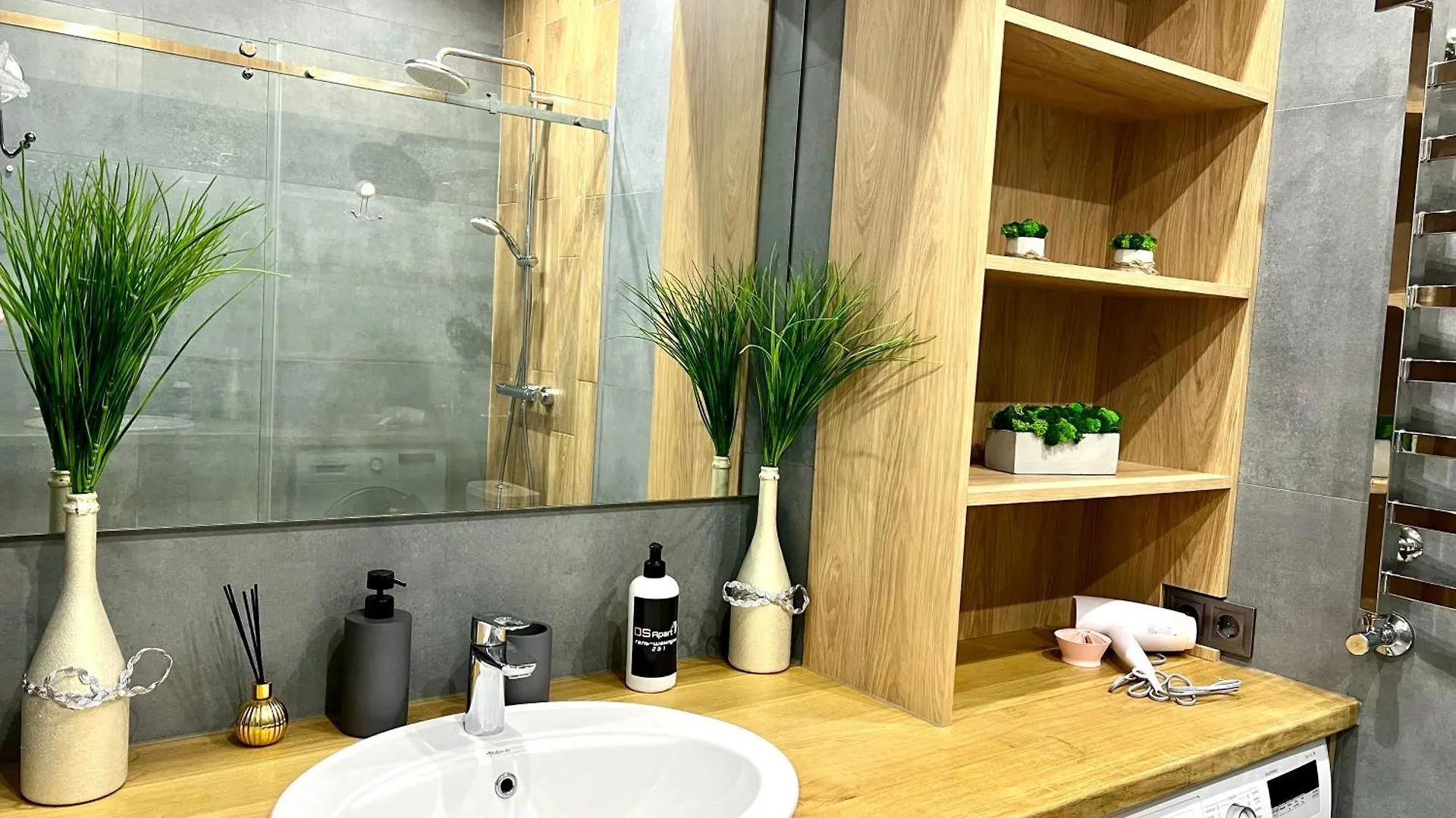 Osapart Vip New Point By Great Britain Lviv Apartment